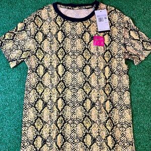 Women's Nike Air Fly Snake Print T-shirt Short Sleeve Loose Yellow Black Size XS